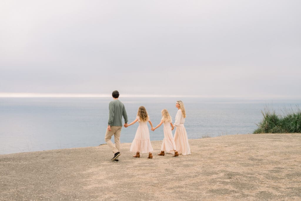 A gorgeous cliffside family photo location in Palos Verdes.